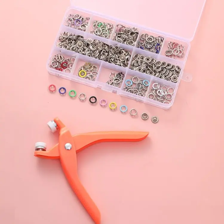 (100 buttons) Clothes button mounting tool